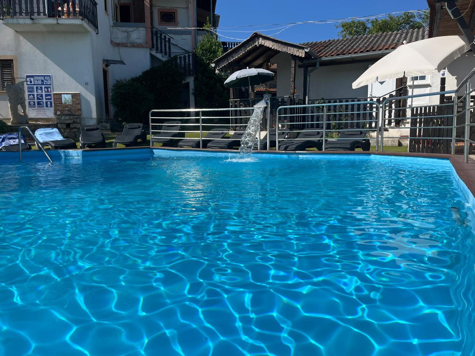 Apartmani Milokanovic 冯塔纳 外观 照片