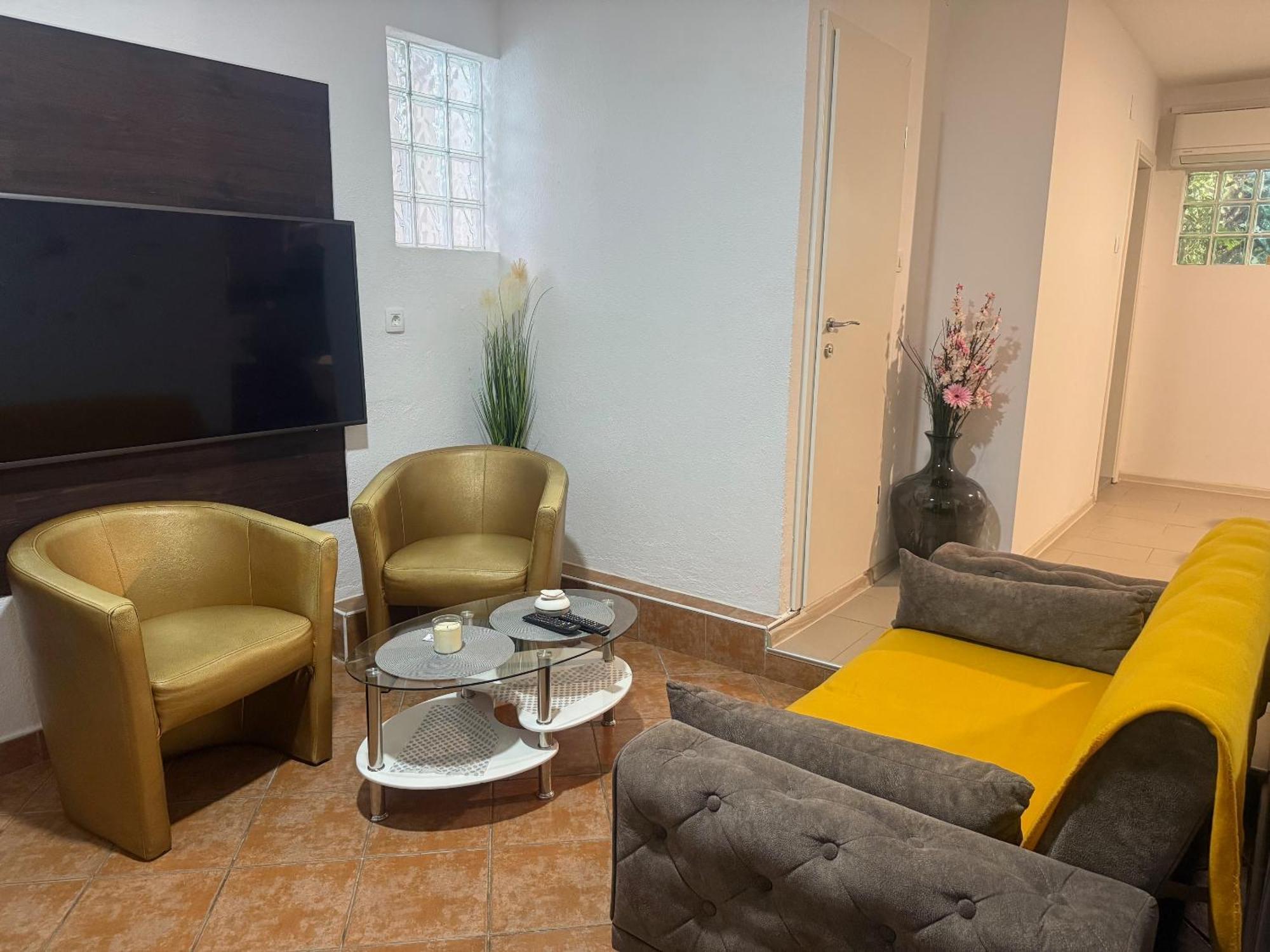 Apartmani Milokanovic 冯塔纳 外观 照片
