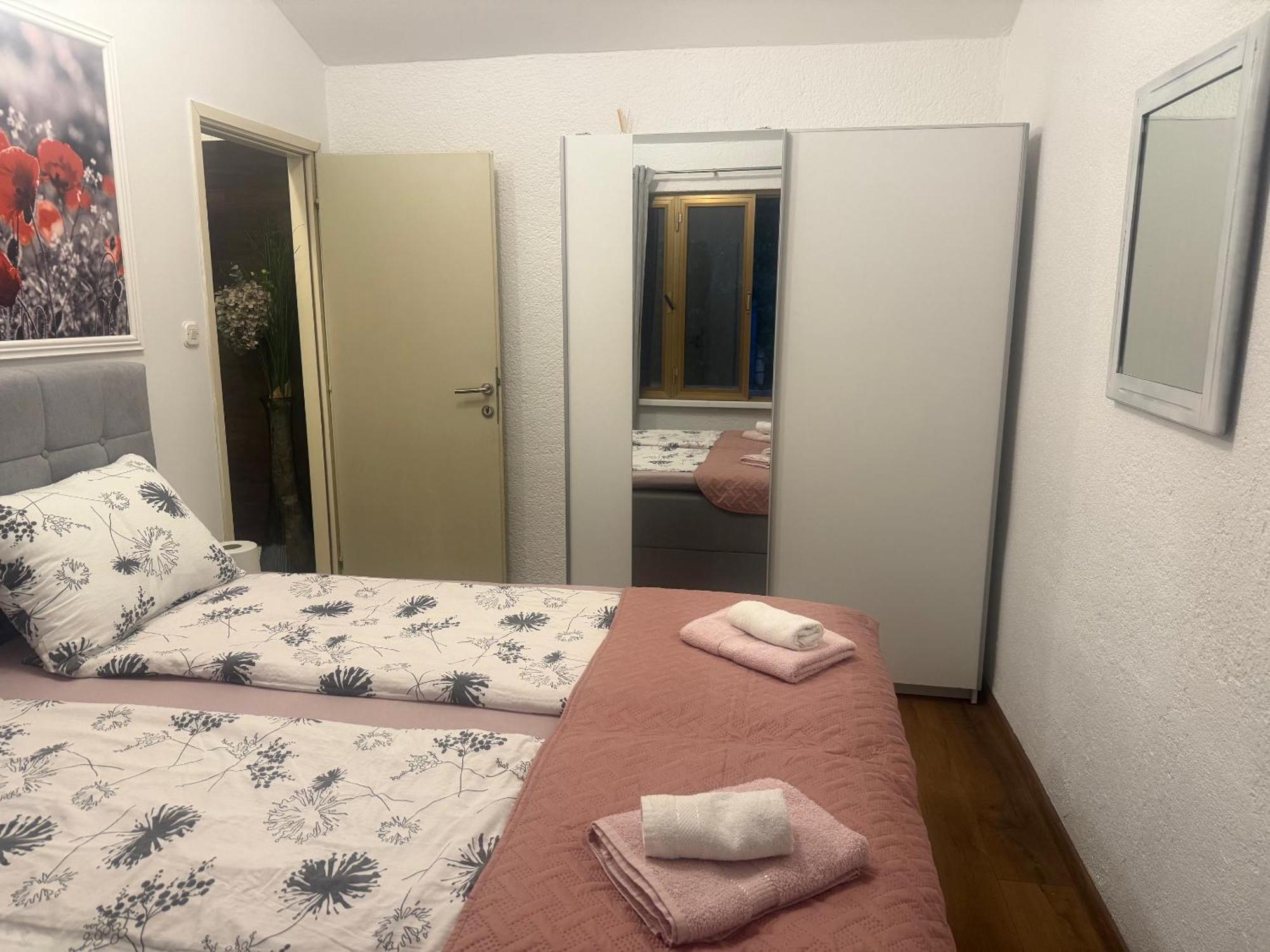 Apartmani Milokanovic 冯塔纳 外观 照片